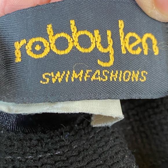 2/$25- ✨Robby Len Slimming Bathing Suit✨ADD-ON ITEM $45➕✨ - Picture 7 of 7